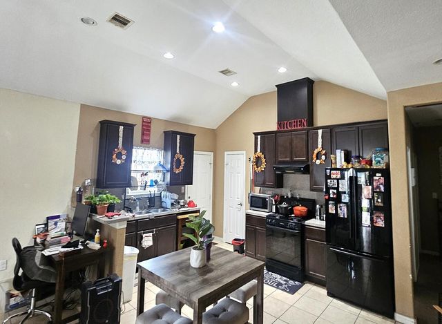 7918 Beckley Street, Houston, TX 77088