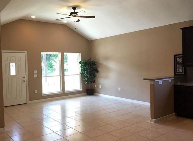 7918 Beckley Street, Houston, TX 77088