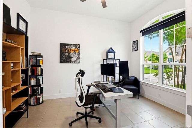 135 Wildrose Hill, Boerne, TX 78006