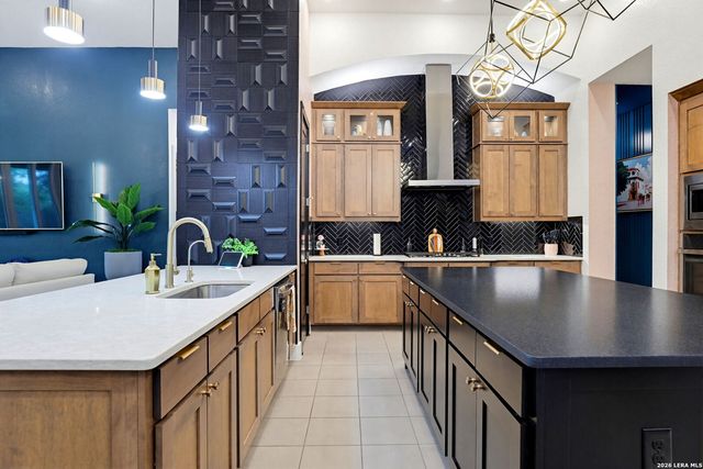 135 Wildrose Hill, Boerne, TX 78006