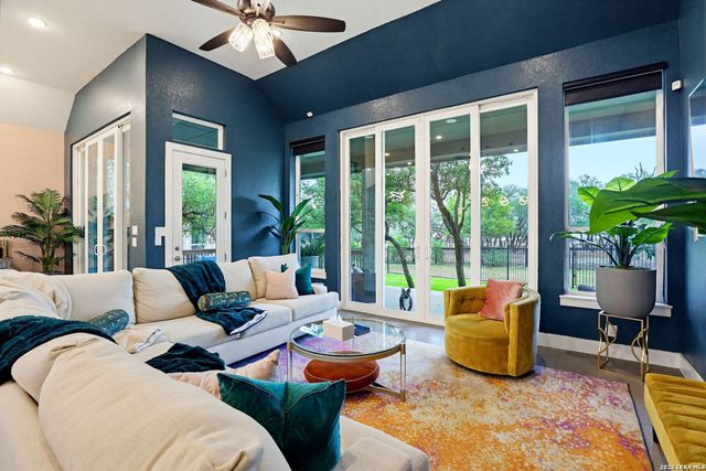 135 Wildrose Hill, Boerne, TX 78006