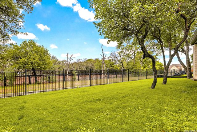 135 Wildrose Hill, Boerne, TX 78006