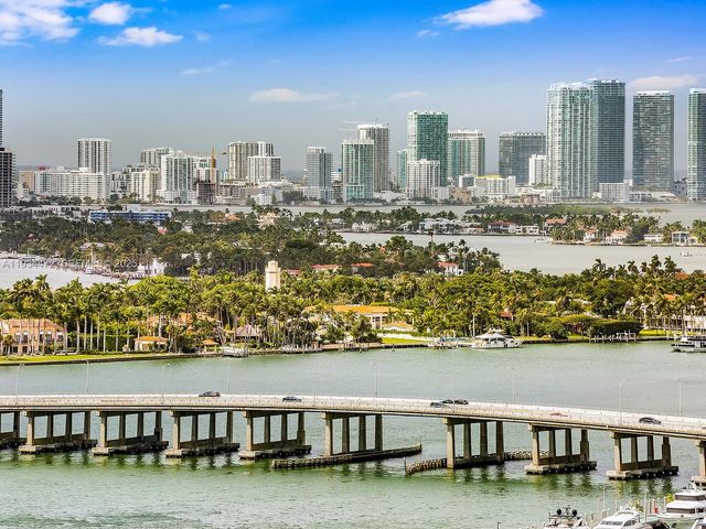 800 S Pointe Dr 2103, Miami Beach, FL 33139