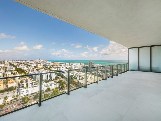 800 S Pointe Dr 2103, Miami Beach, FL 33139