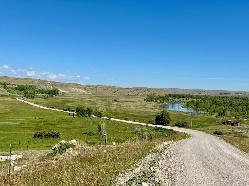 85 W Bitterroot Lane, Augusta, MT 59410 photo 10