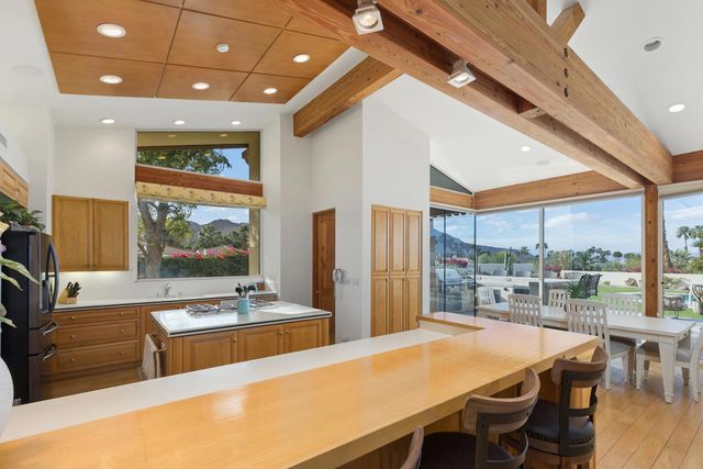 72860 Calle De La Silla, Palm Desert, CA 92260