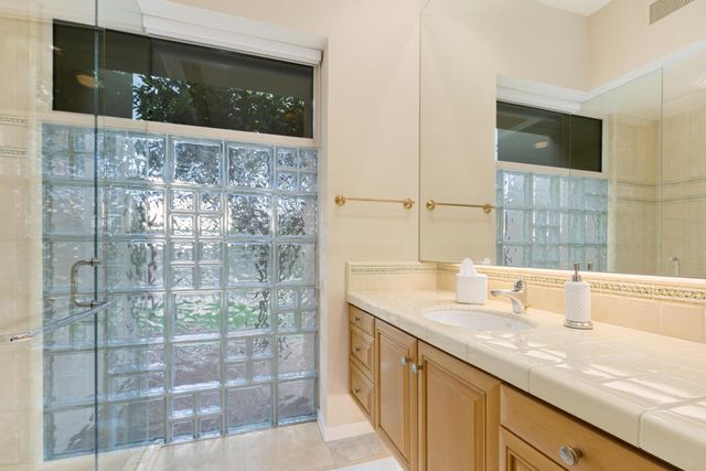 72860 Calle De La Silla, Palm Desert, CA 92260