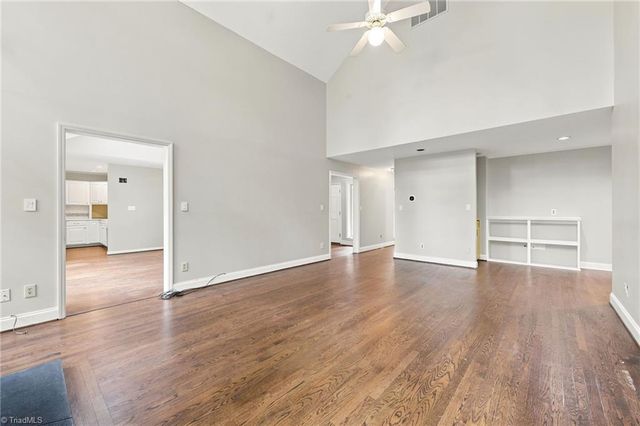 8206 Crows Nest Lane, Greensboro, NC 27455