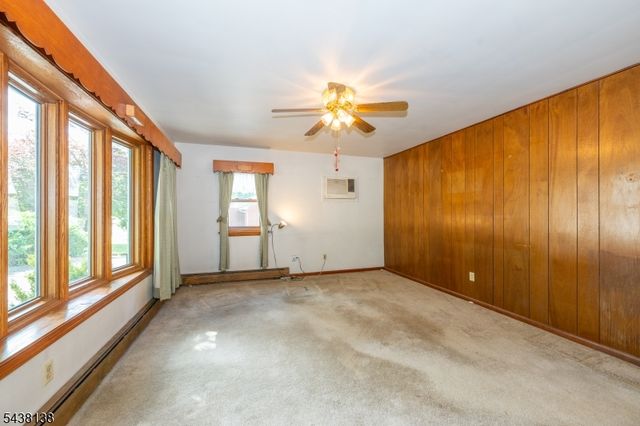 18 Midland Ave, Washington Twp., NJ 07882