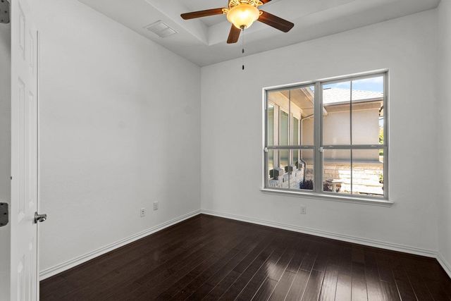 7401 TURNBACK LEDGE TRL, Lago Vista, TX 78645