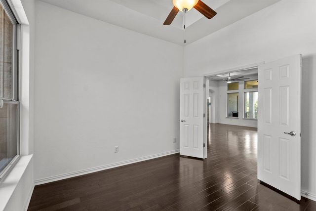 7401 TURNBACK LEDGE TRL, Lago Vista, TX 78645