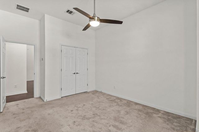 7401 TURNBACK LEDGE TRL, Lago Vista, TX 78645