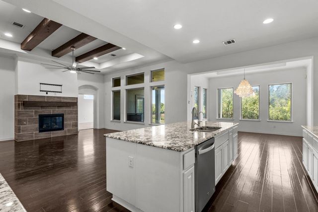 7401 TURNBACK LEDGE TRL, Lago Vista, TX 78645