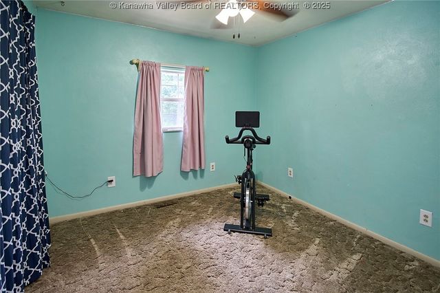 115 Mountaineer Lane, Charleston, WV 25312