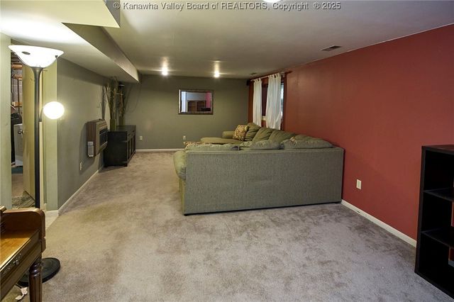 115 Mountaineer Lane, Charleston, WV 25312