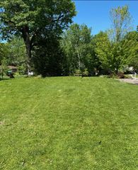 502 Ardmore Drive, Golden Valley, MN 55422