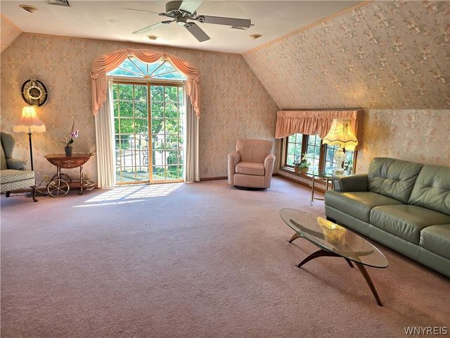 36 Dellwood Road, Amherst, NY 14226
