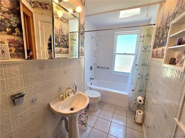 36 Dellwood Road, Amherst, NY 14226