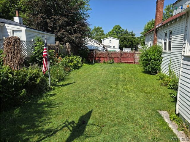 36 Dellwood Road, Amherst, NY 14226
