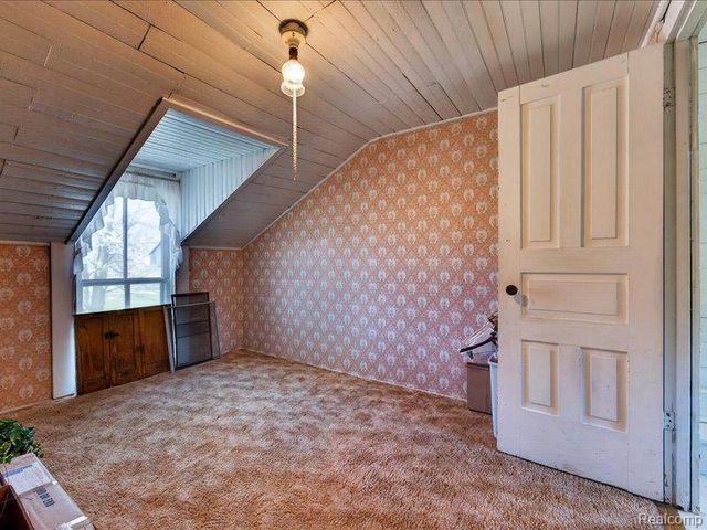 403 Lake Street, Howell, MI 48843