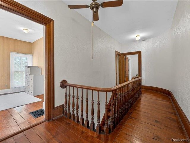 403 Lake Street, Howell, MI 48843
