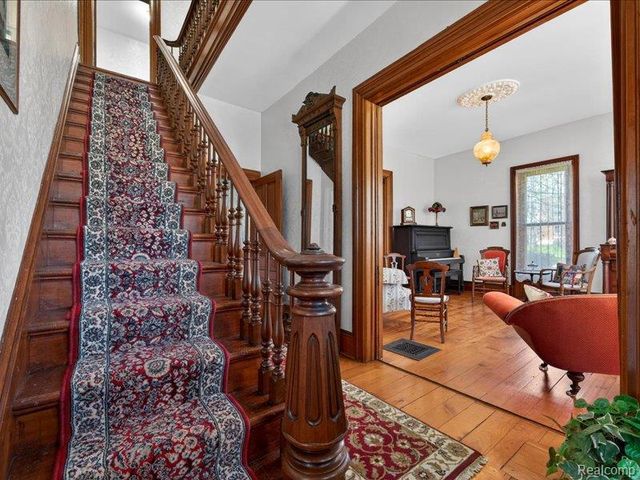 403 Lake Street, Howell, MI 48843