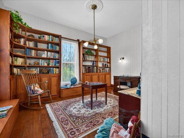 403 Lake Street, Howell, MI 48843