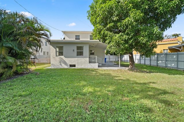 255 Beacom Blvd Downstairs, Miami, FL 33135