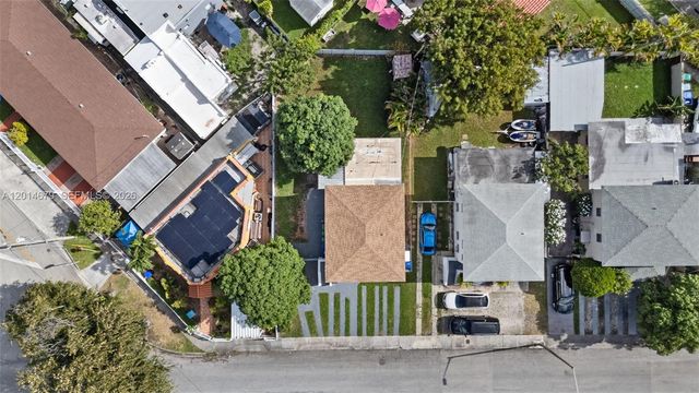 255 Beacom Blvd Downstairs, Miami, FL 33135