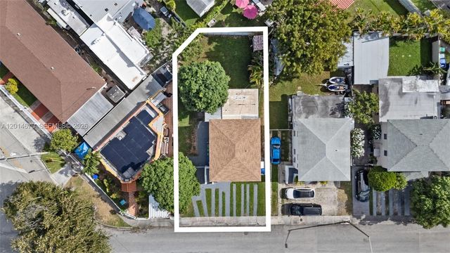 255 Beacom Blvd Downstairs, Miami, FL 33135