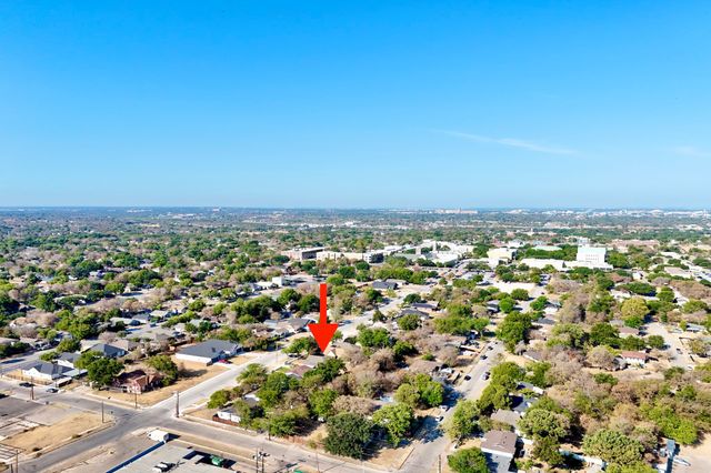 3521 Avenue Avenue E, Fort Worth, TX 76105