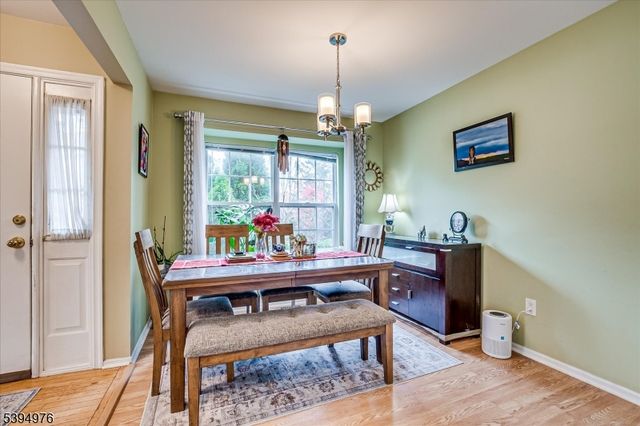 30 Dewitt Ln, Hillsborough Twp., NJ 08844