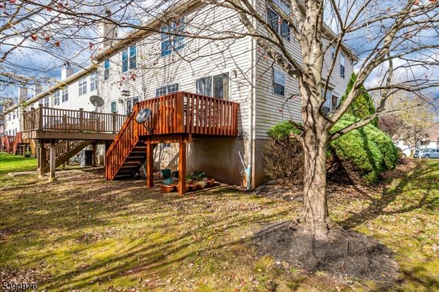 30 Dewitt Ln, Hillsborough Twp., NJ 08844