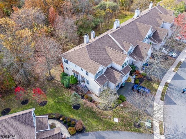 30 Dewitt Ln, Hillsborough Twp., NJ 08844