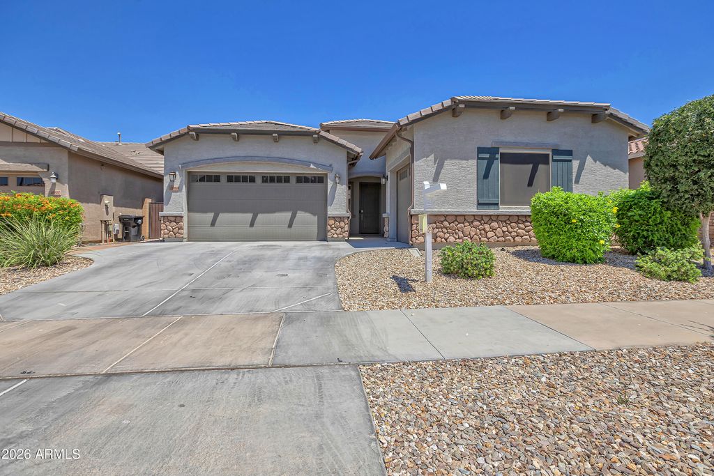 18868 W LAUREL Lane, Surprise, AZ 85388 — photo 2