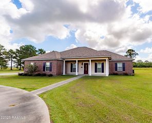 161 Bearing Drive, Eunice, LA 70535