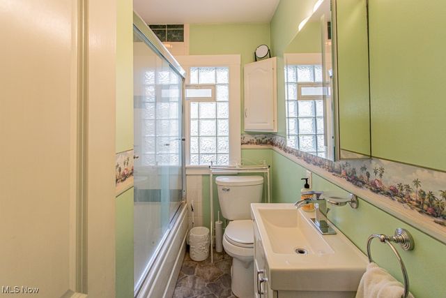 1554 Edgewood NE, Warren, OH 44483