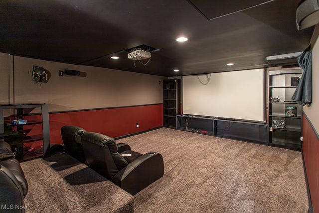 1554 Edgewood NE, Warren, OH 44483