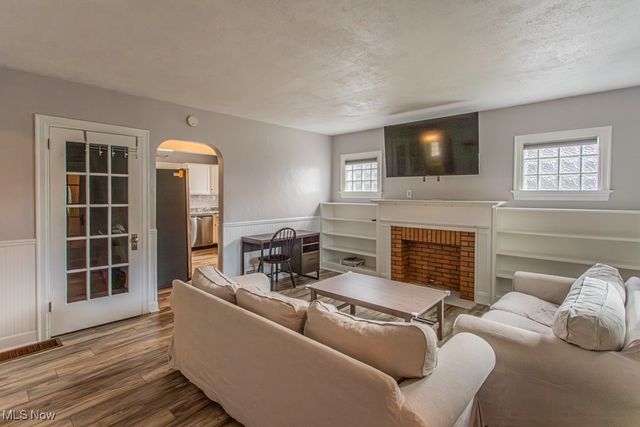 1554 Edgewood NE, Warren, OH 44483