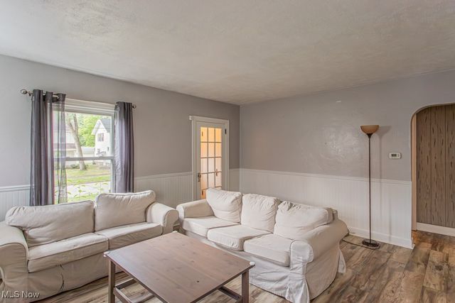 1554 Edgewood NE, Warren, OH 44483