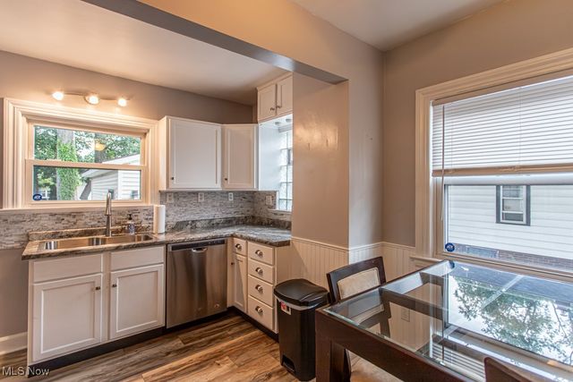 1554 Edgewood NE, Warren, OH 44483