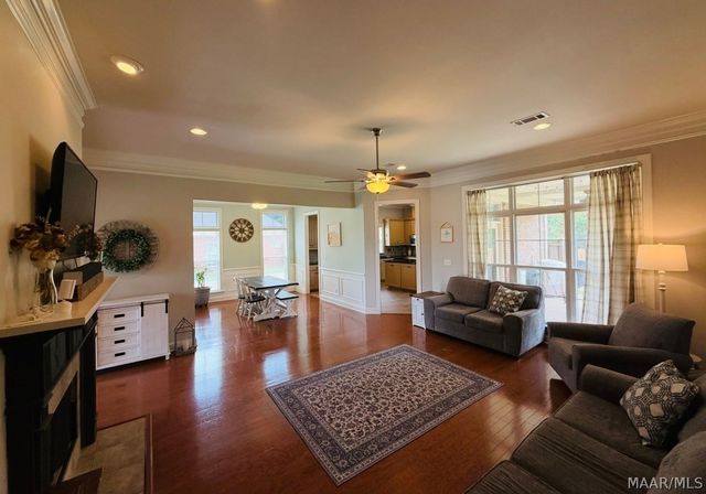 9767 Farnham Drive, Pike Road, AL 36064