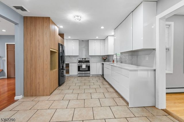 6 Highland Ave, Piscataway Twp., NJ 08854