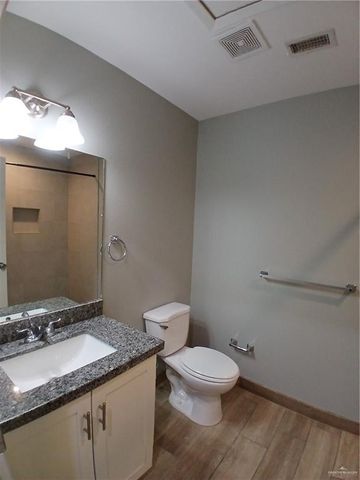 825 S Mississippi Street C, Alton, TX 78573