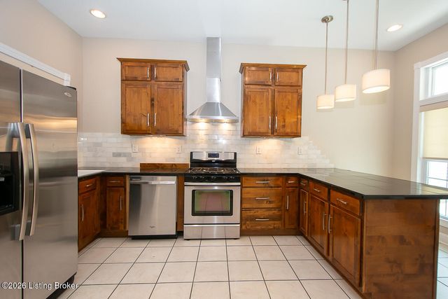 1061 E Kentucky St, Louisville, KY 40204