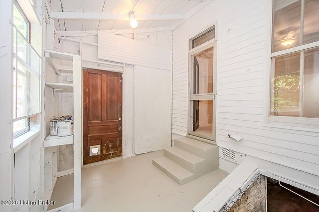 1061 E Kentucky St, Louisville, KY 40204