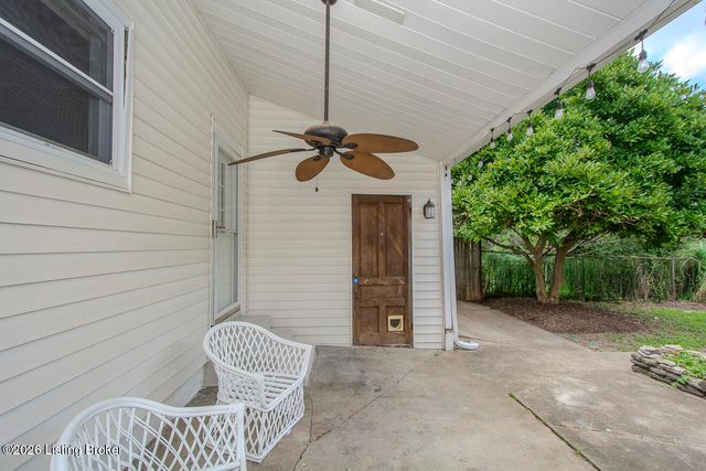 1061 E Kentucky St, Louisville, KY 40204