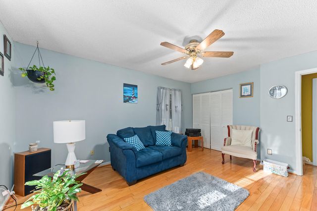 855 Springwood Circle, Mount Pleasant, SC 29464