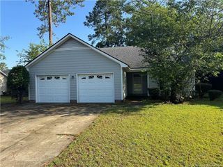 6721 Pacific Avenue, Fayetteville, NC 28314