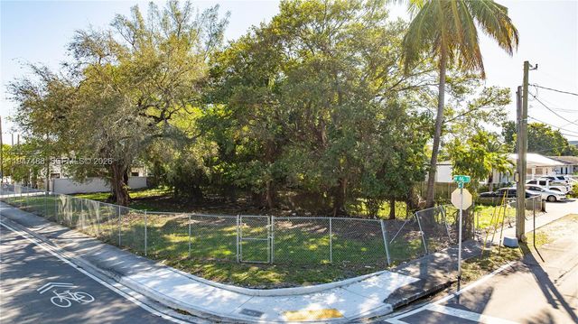 2226 NW 46th Street, Miami, FL 33142